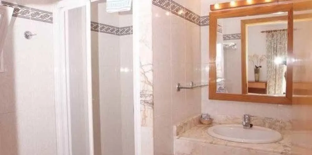 Cala D´Or Hostal De La Caravel-La בית הארחה